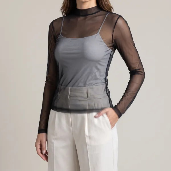 Blusa de Tule Gola Alta, cor Preto, caimento de perto