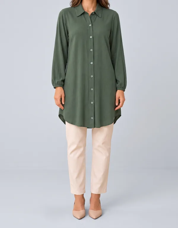 Chemise Viscolinho Manga Longa, cor Verde militar, vista de frente