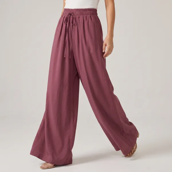 Calça Pantalona Duna, cor Vinho, caimento